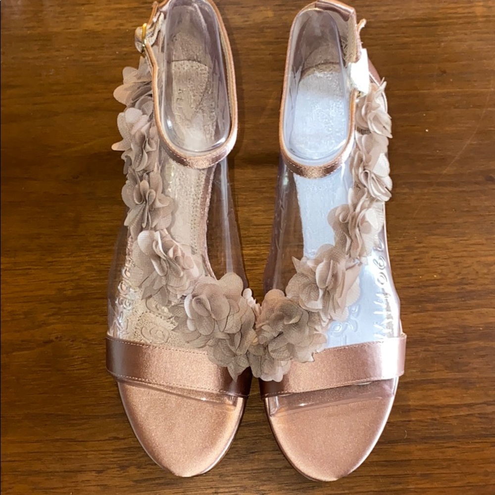 New Champagne Pink Satin 2 1/2’ Heels